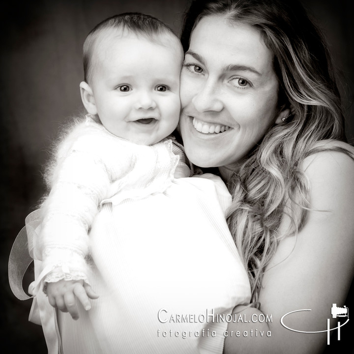 carmelo-hinojal-fotografo-fotografias-estudio-bebe-familia4
