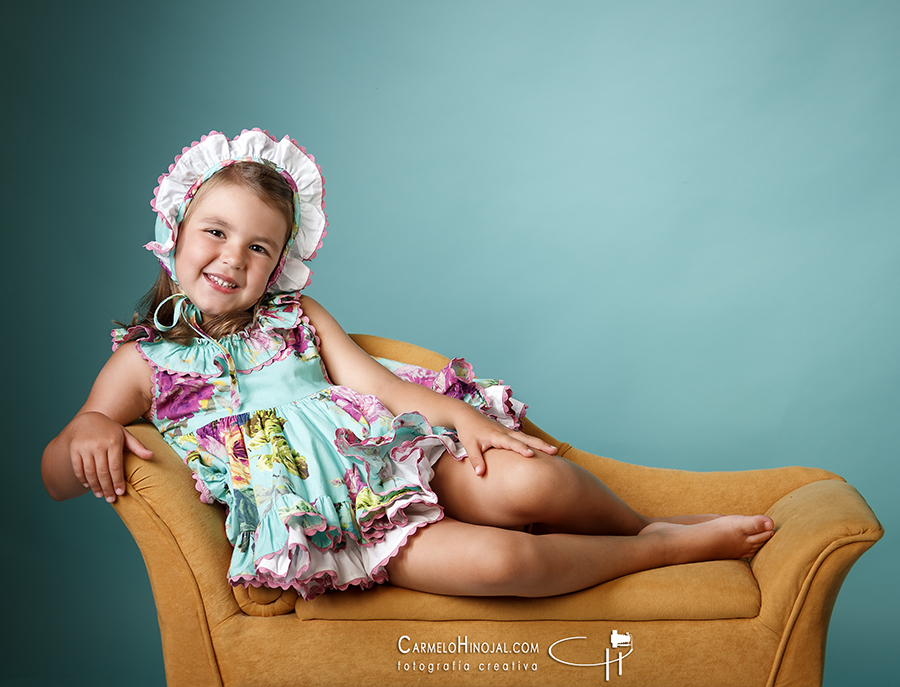 Sesión de estudio de Alejandra. Fotógrafo Carmelo Hinojal, Santander, Cantabria.