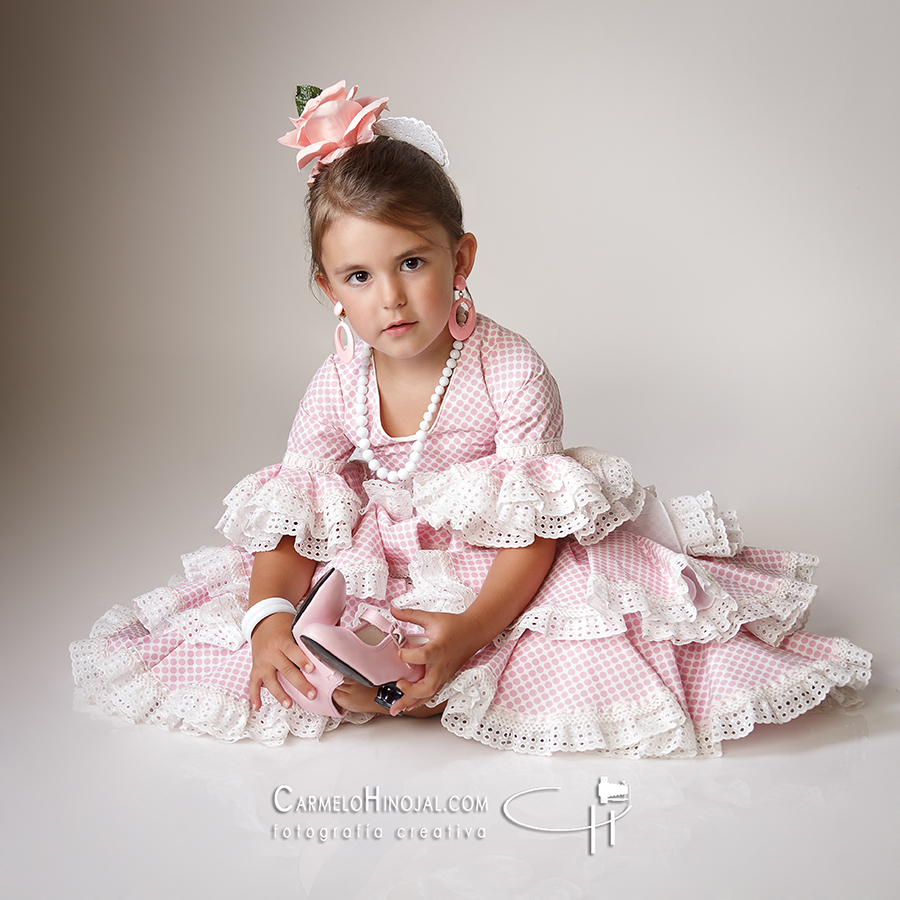 Sesión de estudio de Alejandra. Fotógrafo Carmelo Hinojal, Santander, Cantabria.