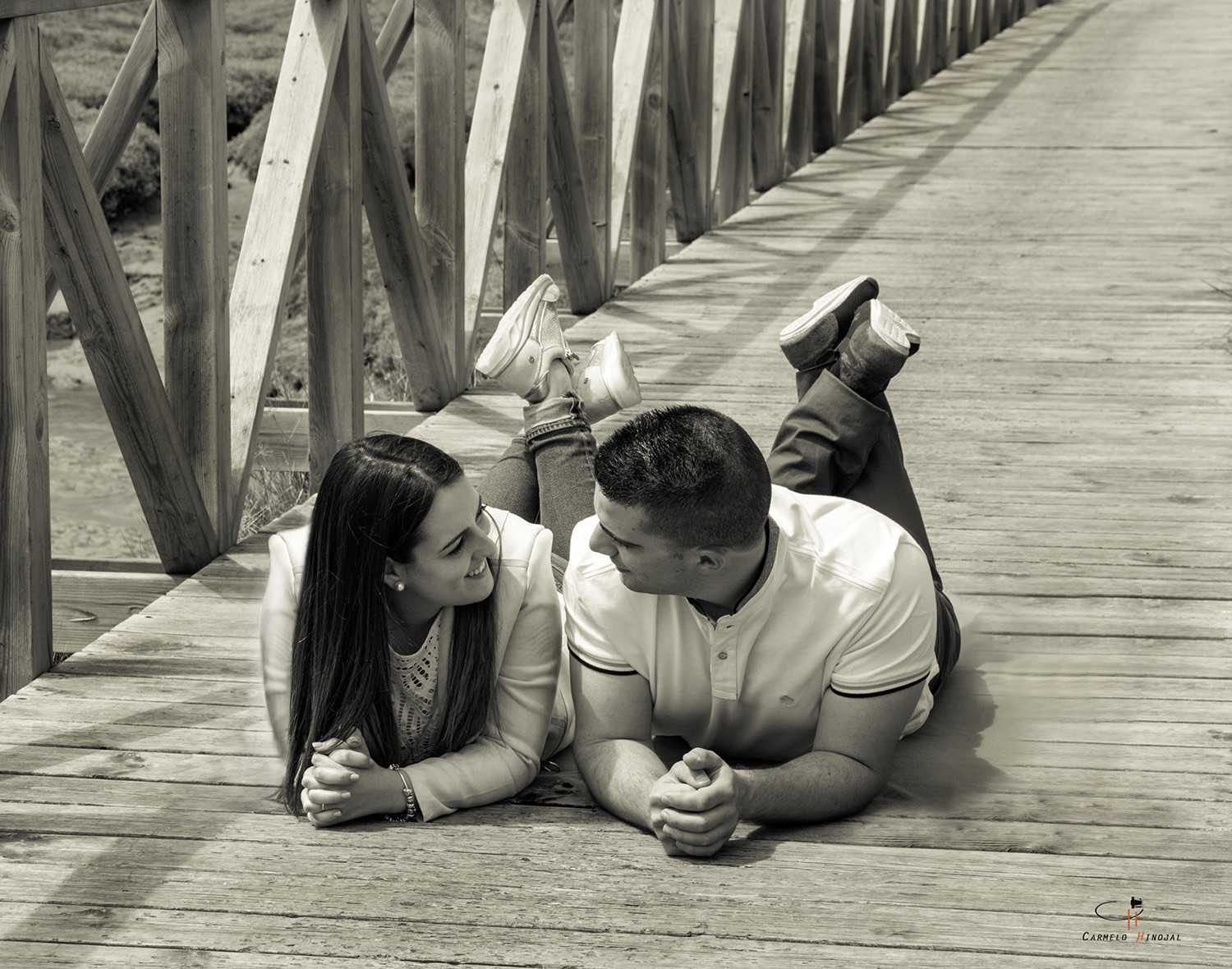 Sesión preboda de Paula y Pablo. Fotógrafo Carmelo Hinojal, en Santander, Cantabria.