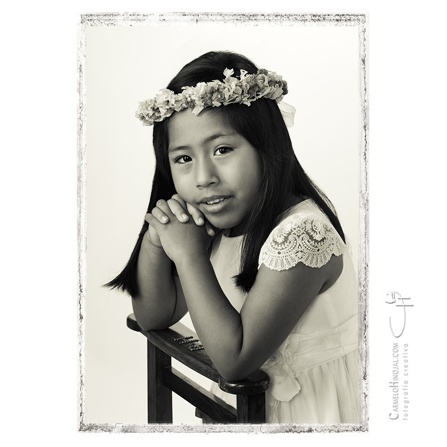 Sesión de estudio infantil de Valeria. Fotografo Carmelo Hinojal, Santander, Cantabria.