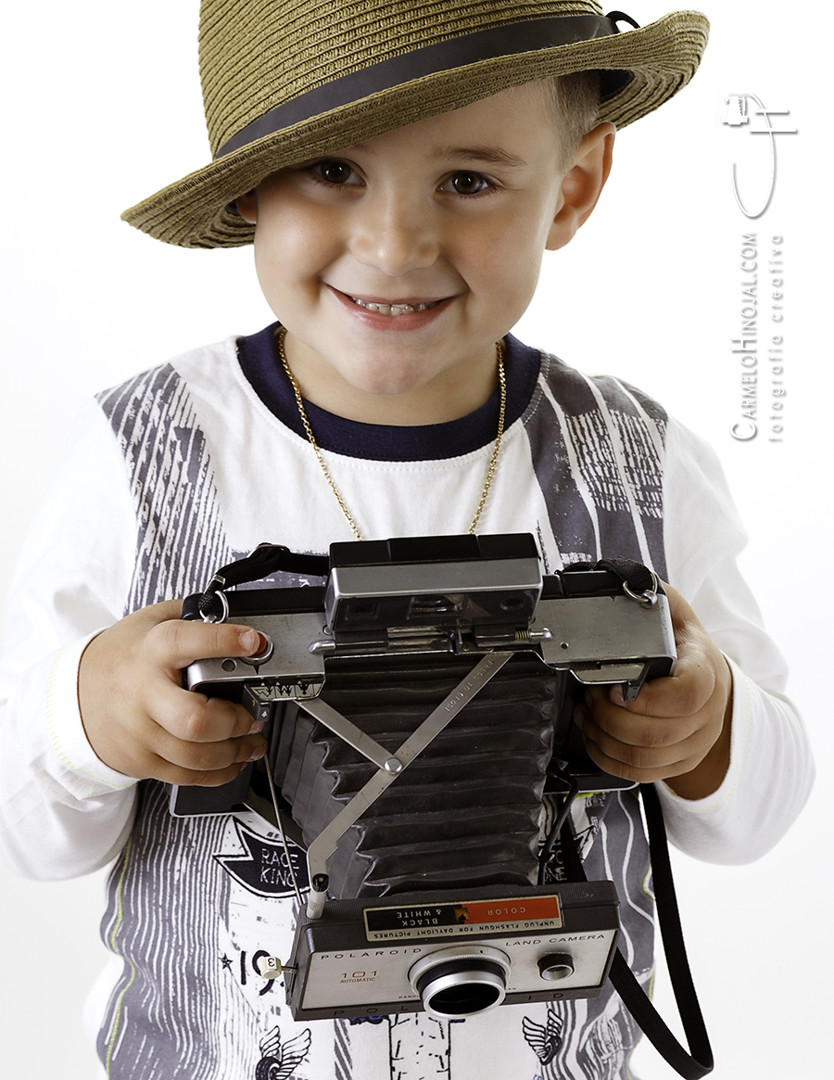 sesión estudio infantil, fotógrafo bebes, fotógrafo niños, carmelo hinojal, fotógrafo santander, fotógrafo cantabria