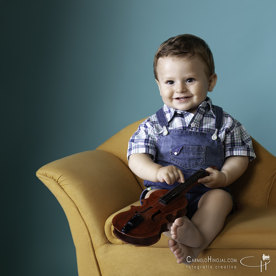 sesión estudio infantil, fotógrafo bebes, fotógrafo niños, carmelo hinojal, fotógrafo santander, fotógrafo cantabria