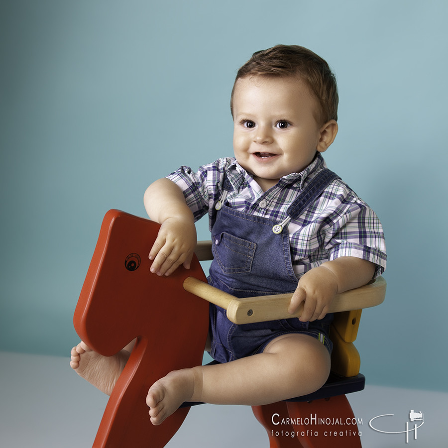 sesión estudio infantil, fotógrafo bebes, fotógrafo niños, carmelo hinojal, fotógrafo santander, fotógrafo cantabria