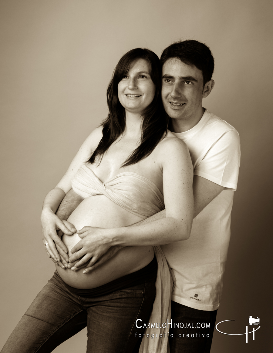 Sesión de estudio embarazada. Fotógrafo Carmelo Hinojal, Santander (Cantabria)06