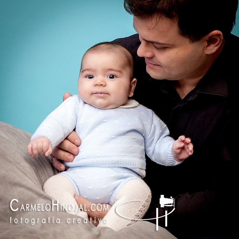 Fotografías de estudio de familia, fotógrafo Carmelo hinojal, Santander, Bilbao, Palencia, Valladolid3