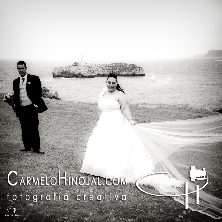 Fotógrafo de Santander especializado en reportaje de boda, reportaje pre-boda, reportaje post-boda y reportaje de vídeo, fotografía social y de eventos.